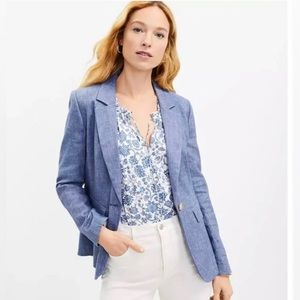 Chambray Long Modern Blazer 
Style #:581133 
Size: 6
Color: Shadow Blue Chambray